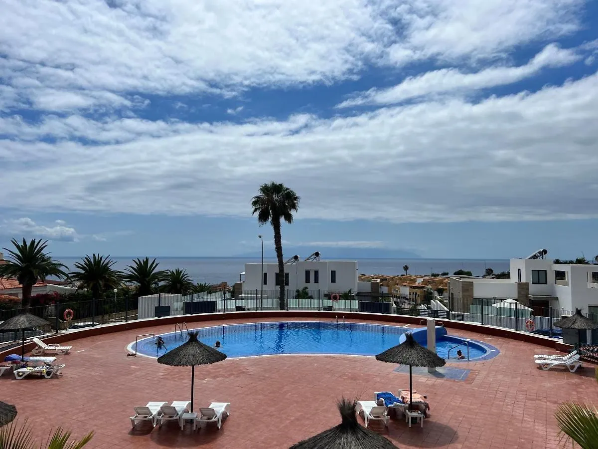 Paulmarie Apartment In Colina Blanca 阿德耶 0*,  西班牙
